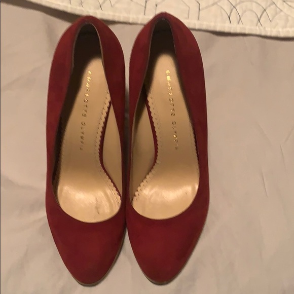 Shoes - Picture 1 of 6